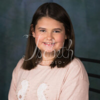 Barker-Zoey-1060