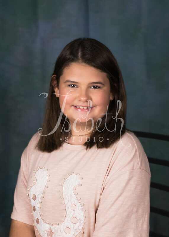 Barker-Zoey-1060