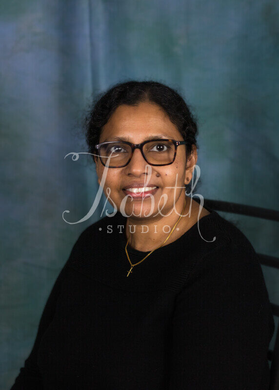 Saggurthi-Esther-8759